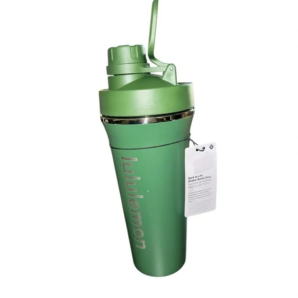 ⭐️NEW⭐️ LULULEMON Back to Life Shaker Bottle - Picture 3 of 5